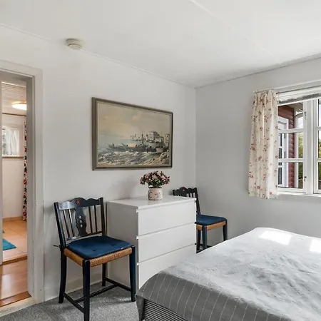 3 Bedroom Nice In Grenå